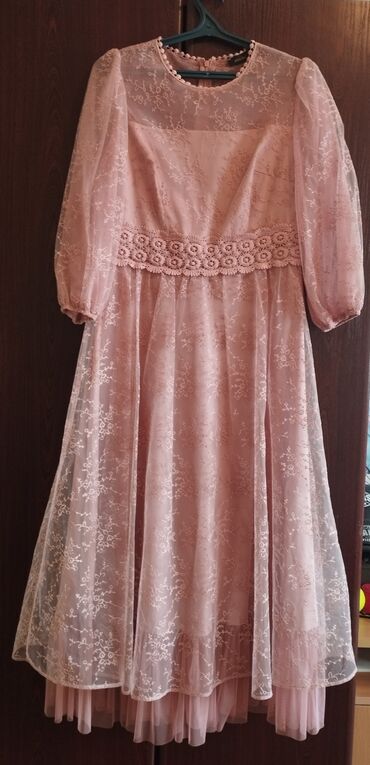 вечерние платья нежно розового цвета: Вечернее платье, Длинная модель, С рукавами, 4XL (EU 48)
