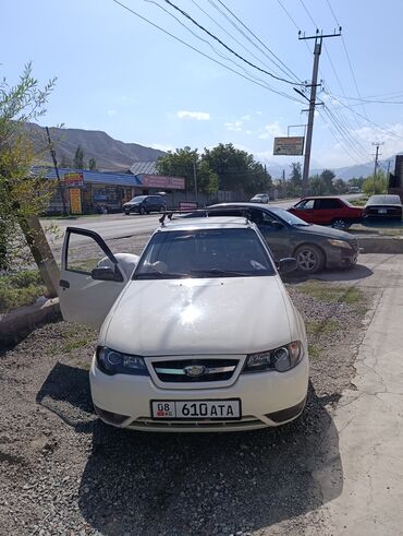 Daewoo: Daewoo Nexia: 2010 г., 1.5 л, Седан