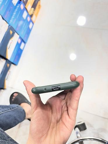 nokia 3310 satilir: Samsung Galaxy A01 Core, rəng - Yaşıl, Qırıq — 2