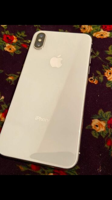 Apple iPhone: IPhone X, Б/у, 64 ГБ, White Titanium, Защитное стекло, Чехол