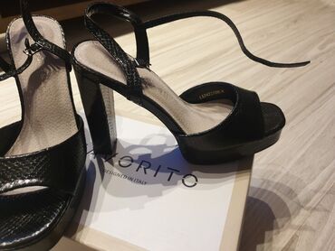 new yorker нови пазар: Sandals, 40
