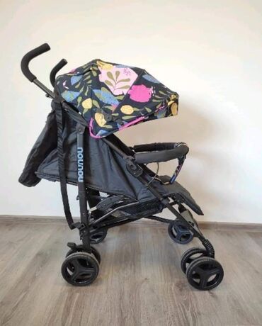 261 oglasa | lalafo.rs: NAJNOVIJA kolica Zoe Za bebe do 15 kg težine Navlaka za noge Podesiva