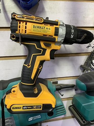 Аккумуляторная дрель-шуруповерт DeWalt - Серия: XR - Напряжение: 48V