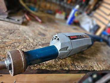 električno rende za drvo: Bosch električni ravnjač/brušilica cevi (dugačak vrat) Masina je — 4