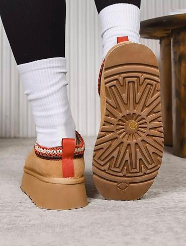 Угги: Угги, 37, 38, 39, UGG, Новый, цвет - Коричневый, Самовывоз, Платная доставка — 6