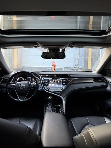 camry 55 exclusive: Toyota Camry: 2020 г., 2.5 л, Автомат, Гибрид, Седан — 9