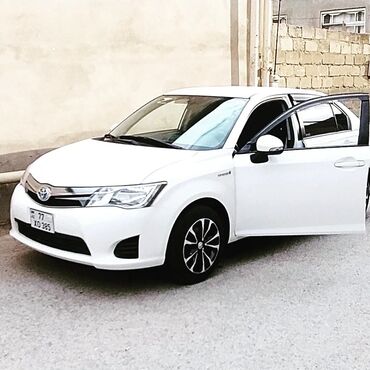 arenda prius qalmaq serti ile: Toyota Corolla: 1.5 l | 2013 il Sedan