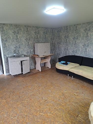 Долгосрочная аренда домов: 40 м², 2 комнаты — 7