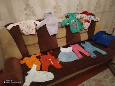 yuxuda ekiz qiz usagi gormek: 2 ci el geyimler cox geyinilmeyib teze kimi qalib 1 2 yasa normal olar
