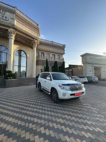 vip номер машина: Toyota Land Cruiser: 2013 г., Дизель, Внедорожник — 2