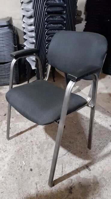 Masa və oturacaq dəstləri: Tədris kursları üçün stol stul desti anbardan satiş var Modellər — 13