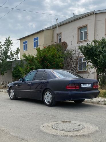 мерс 814 бишкек: Mercedes-Benz E 230: 2.3 l | 1996 il Sedan