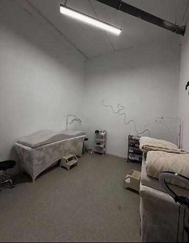 Продажа помещений свободного назначения: Продаётся цокольное помещение в мкр. Джал-29 📐 Площадь: 210 м² 💵 — 6