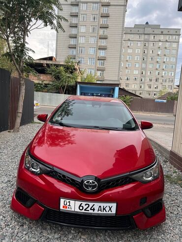 терано 1: Toyota Corolla: 2017 г., 1.8 л, Вариатор, Бензин, Хэтчбэк