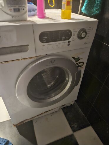 qab yigan: Paltaryuyan maşın Samsung, 5 kq, İşlənmiş, Avtomat, Qurutmasız, Kredit yoxdur, Ünvandan götürmə