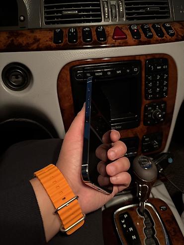 телефон за 500: IPhone 13 Pro Max, Б/у, 256 ГБ, Белый, Защитное стекло, Чехол, 73 % — 3