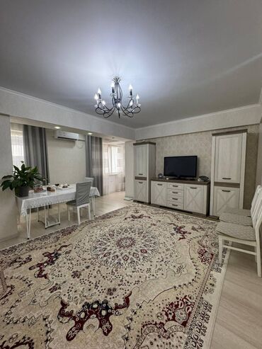 сдаю квартира район кок жар: 2 бөлмө, 83 кв. м, Жеке план, 7 кабат, Евроремонт