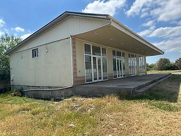 İcarəyə mağazalar: 🏢 200 kvm, yeni tikili mağaza 📍 Prospektdə 50 m məsafə, əsas yol — 3