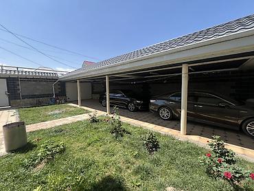 бишкее: 🏡 Продаётся просторный дом 270 м² в Арча-Бешике 📍 ул. Шербет, 131 🌳 4 — 10
