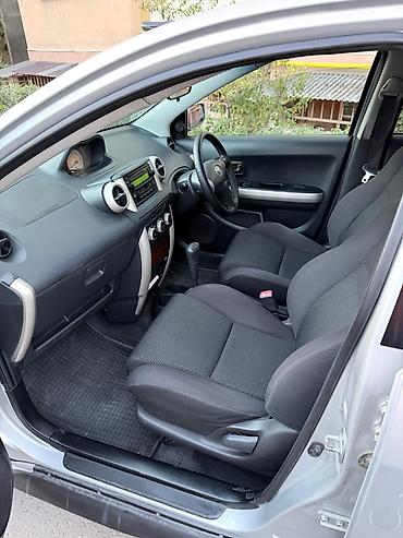 Toyota: Toyota Ist: 2003 г., 1.5 л, Автомат, Бензин, Хэтчбэк — 7
