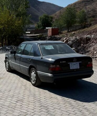 Mercedes-Benz: Mercedes-Benz E-Class: 1993 г., 2.8 л, Автомат, Бензин, Седан — 10