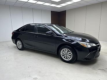 jetta 2: Toyota Camry: 2017 г., 2.5 л, Автомат, Бензин, Седан — 4
