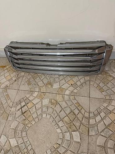 Məhsul: Avtomobil üçün ön radiator barmaqlığı (gril) Təsvir: - Rəng