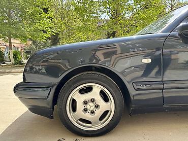 Mercedes-Benz: Mercedes-Benz E 320: 2 l | 1996 il Sedan — 7