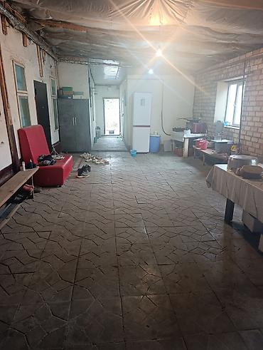 ош конок уй: 4 бөлмө, 250 м², 99650052 соток, Новопавловка, Менчик ээси — 4