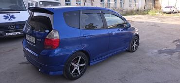 машина дишовый: Honda Fit: 2003 г., 1.5 л, Вариатор, Хэтчбэк