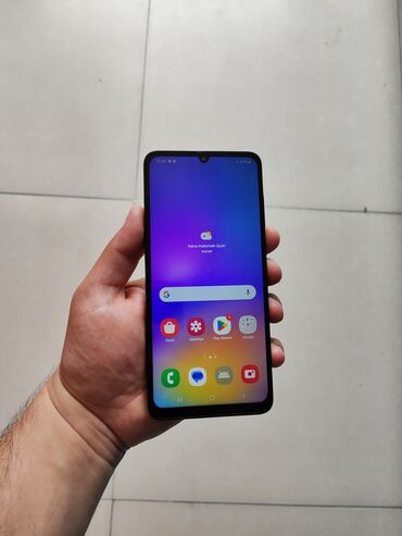 samsung s21 ultura: Samsung Galaxy A05, 128 GB, rəng - Qara, Barmaq izi, Simsiz şarj, İki sim kartlı