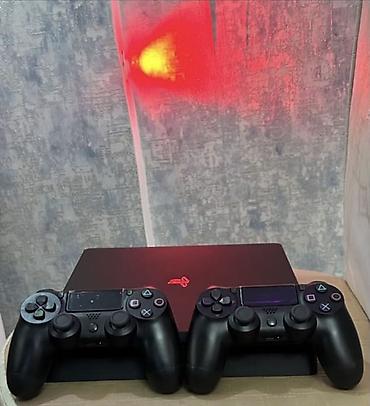 Sony PlayStation 4 Slim oyun konsolu 10 oyun var içində - Model: PS4 lalafo.az -da Sony PlayStation 4 Slim oyun konsolu 10 oyun var içində - Model: PS4
