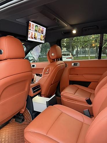 byd e9 1: Lixiang L9: 2023 г., Гибрид, Внедорожник — 9