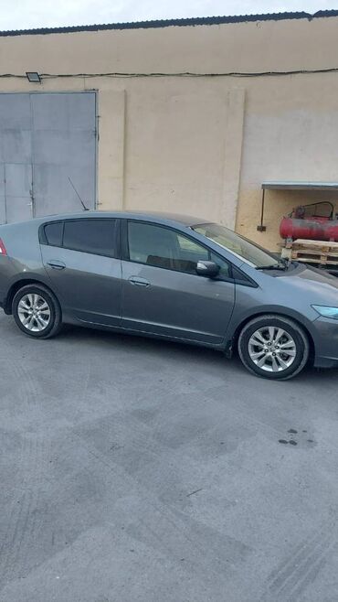 kvadrasikl satisi: Honda Insight: 1.3 l | 2012 il Hetçbek