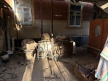 Продажа коттеджей и домов: Продаётся жилой дом с двором и хозяйственными постройками. - Отдельно — 21