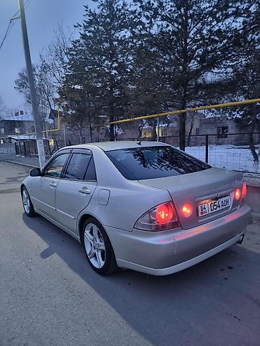 Toyota: Toyota Altezza: 2003 г., 2 л, Автомат, Бензин, Седан — 2