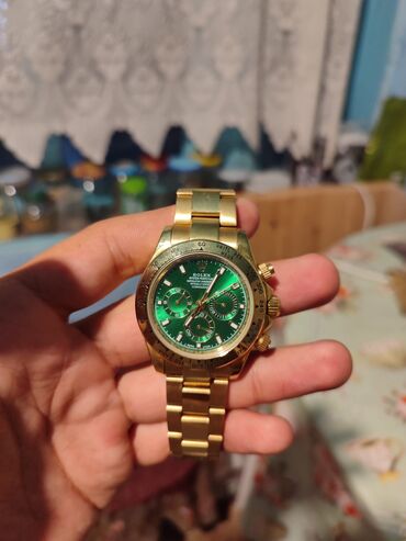 rolex qizil saat qiymetleri: İşlənmiş, Qol saatı, Rolex, rəng - Qızılı