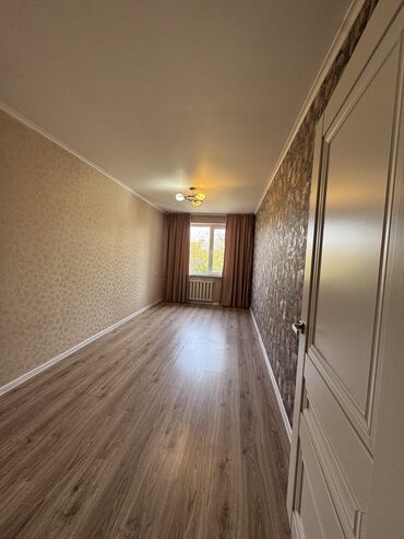 недостроенные дома в бишкеке: 3 комнаты, 60 м², 104 серия, 5 этаж, Косметический ремонт