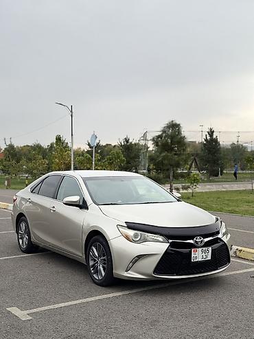 Toyota Camry: 2017 г., 2.5 л, Автомат, Бензин, Седан