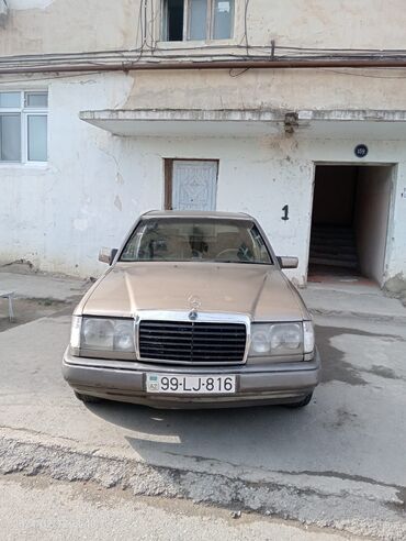 elektrik maşınlar: Mercedes-Benz E 260: 2.6 l | 1986 il Sedan