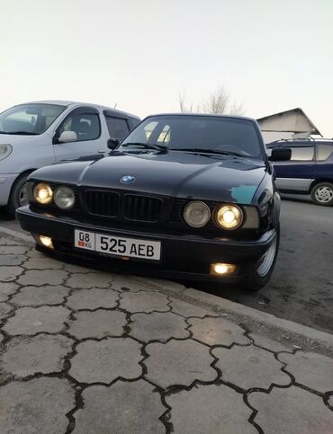 бенве: BMW 525: 1993 г., 2.5 л, Механика, Бензин, Седан