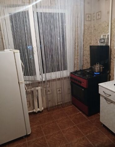 орто сай рынок квартира: 3 комнаты, 58 м², 104 серия, 3 этаж, Косметический ремонт