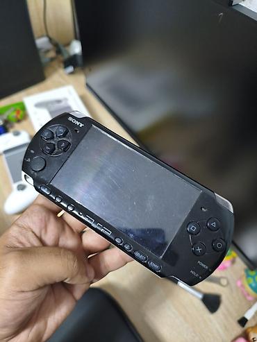 1001 oyun: PSP 3000 Ark 5 ilə proşivka olunub + 32 GB SD card taxılıb Original — 2