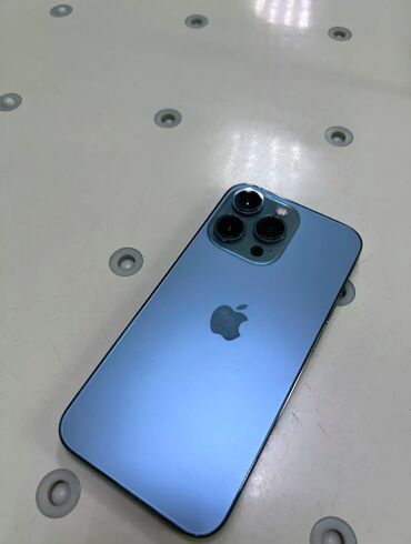 Apple iPhone: IPhone 13 Pro, Б/у, 128 ГБ, Blue Titanium, Чехол, Кабель, 81 %