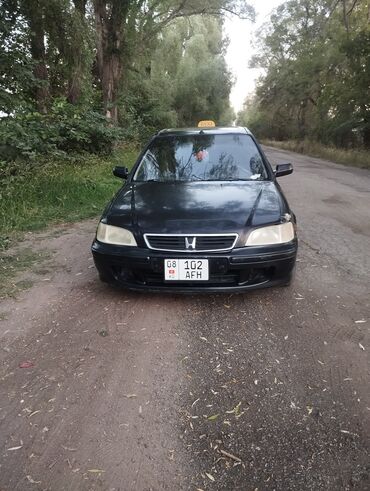 диски на опель зафира а: Седан Honda Civic черного цвета, модель шестого поколения, оснащенный