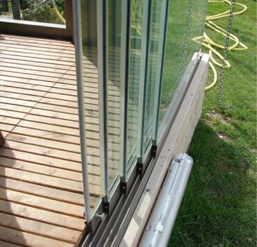 Qapıların təmiri: Plastic qapi Ve pencere — 4