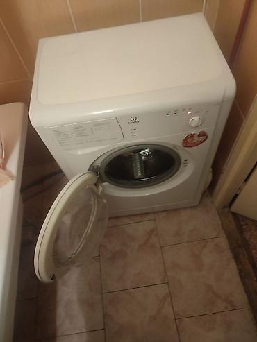 веса гонка: Стиральная машина Indesit с фронтальной загрузкой. Особенности: - — 4