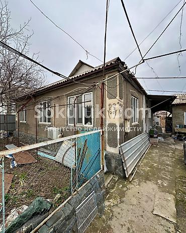 Продажа коттеджей и домов: 🏠Продается дом в селе Сокулук 🟡Комнаты: 5 🟡Участок: 7 соток — 1