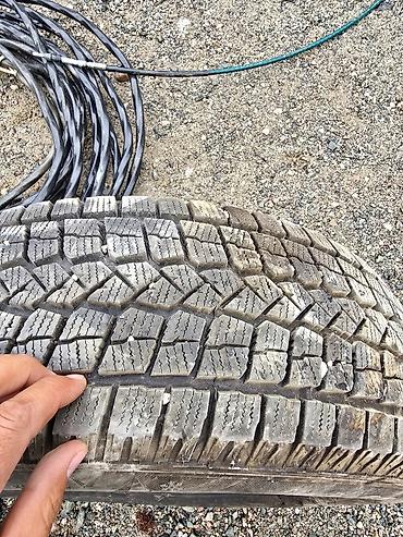 Шины: Шины 225 / 65 / R 17, Зима, Б/у, Комплект, Китай, Bridgestone — 4