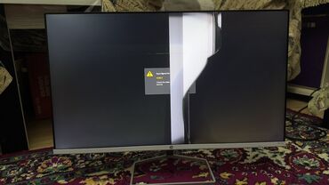 Monitorlar: HP 27 düymlük Monitor (Zədəli Ekran) Tək monitor 20azn Adapter +